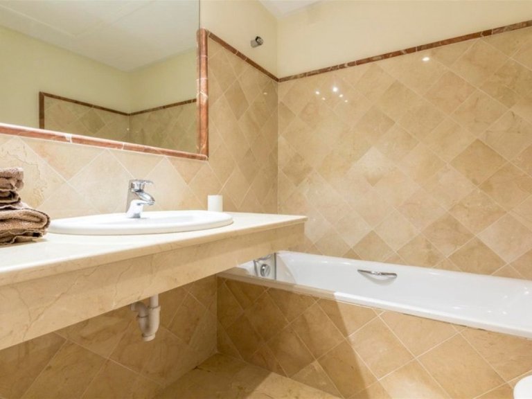 Town House for Sale in Marbella, Malaga 16