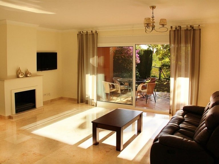 Town House for Sale in Marbella, Malaga 17