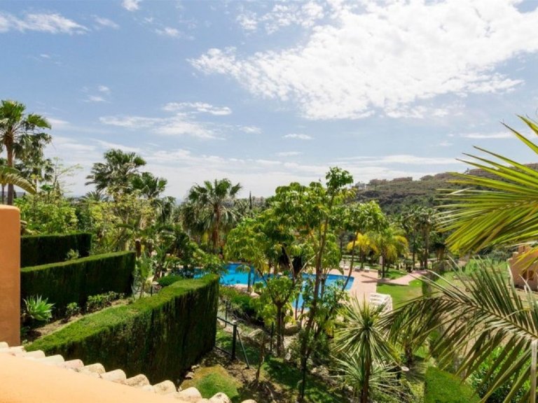 Town House for Sale in Marbella, Malaga 18