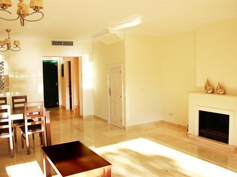 Town House for Sale in Marbella, Malaga 9