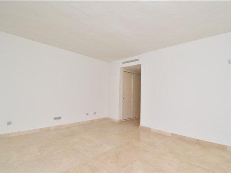 Apartment for Sale in Marbella, Malaga 20