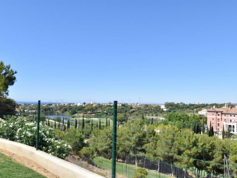 Apartment for Sale in Marbella, Malaga 16
