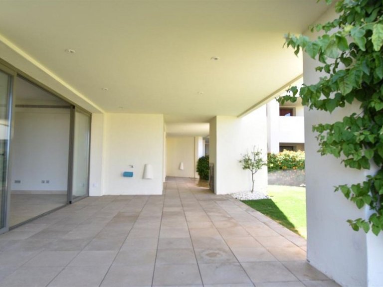 Apartment for Sale in Marbella, Malaga 21