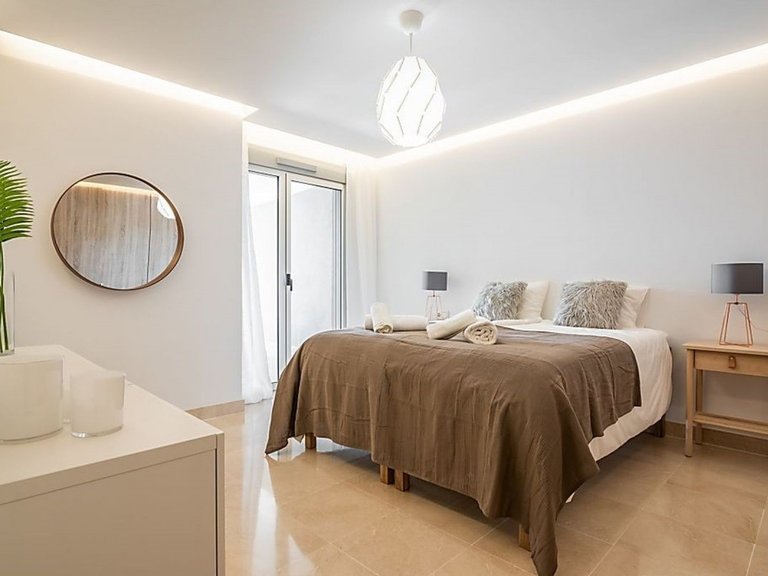 Apartment for Sale in Benahavis, Malaga 5