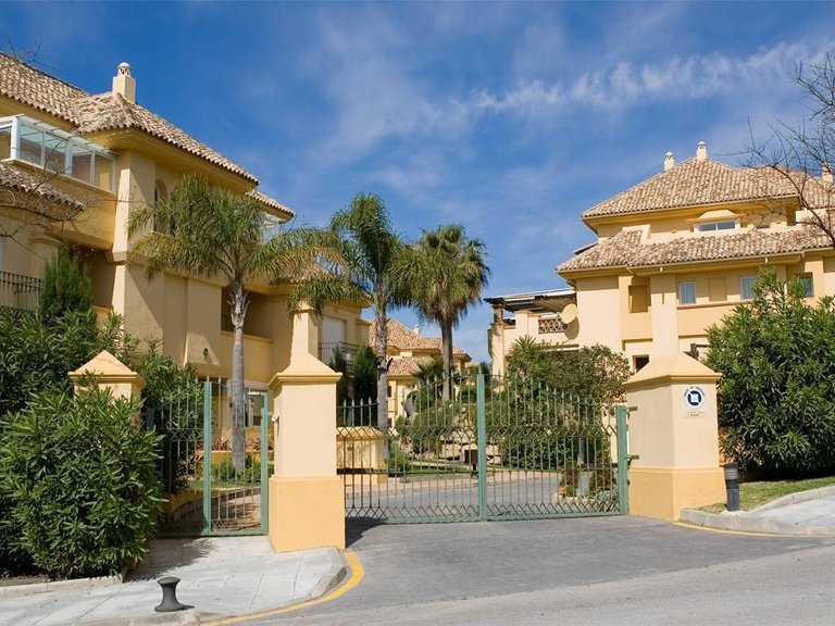 Apartment for Sale in Marbella, Malaga 5