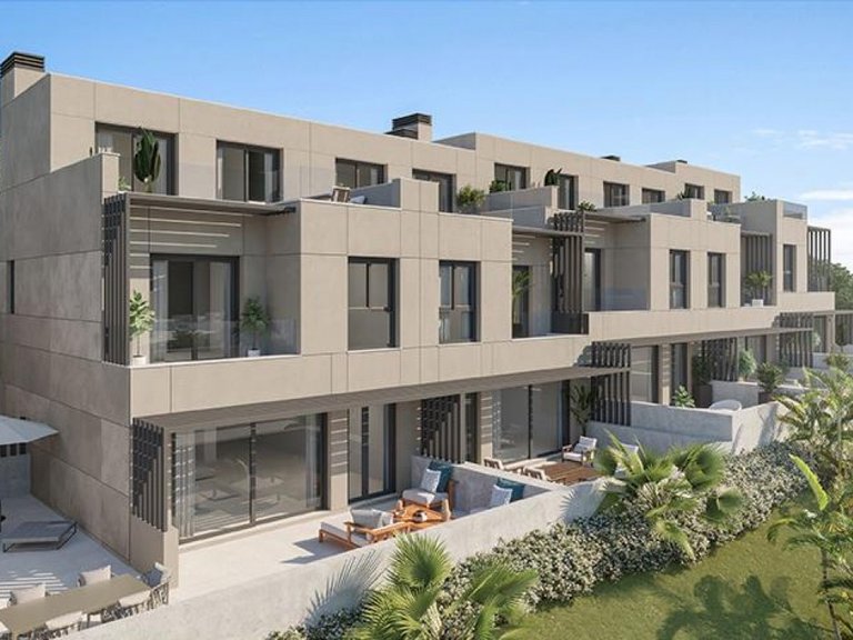 Town House for Sale in Estepona, Malaga 1
