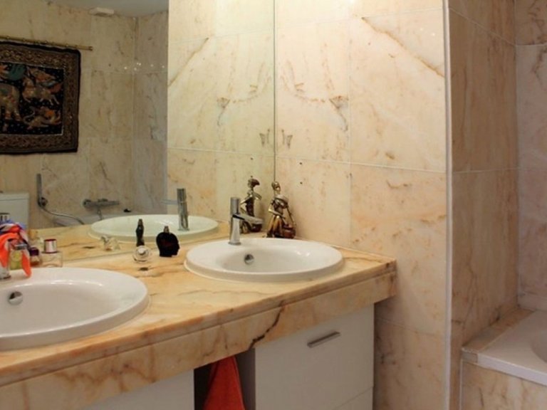 Town House for Sale in Marbella, Malaga 13