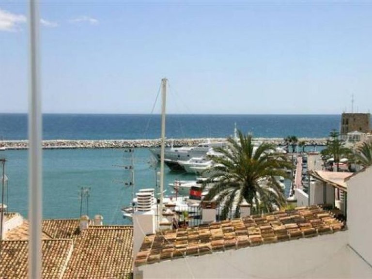 Apartment for Sale in Marbella, Malaga 23