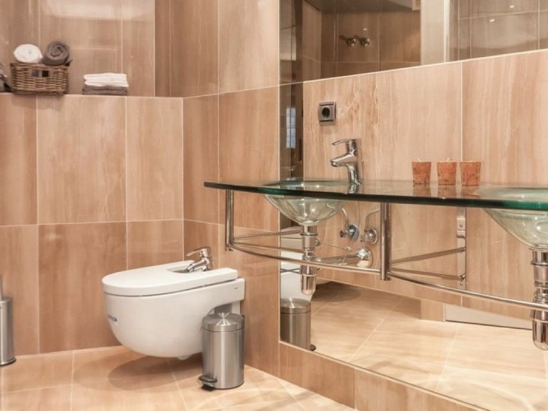 Penthouse for Sale in Estepona, Malaga 16