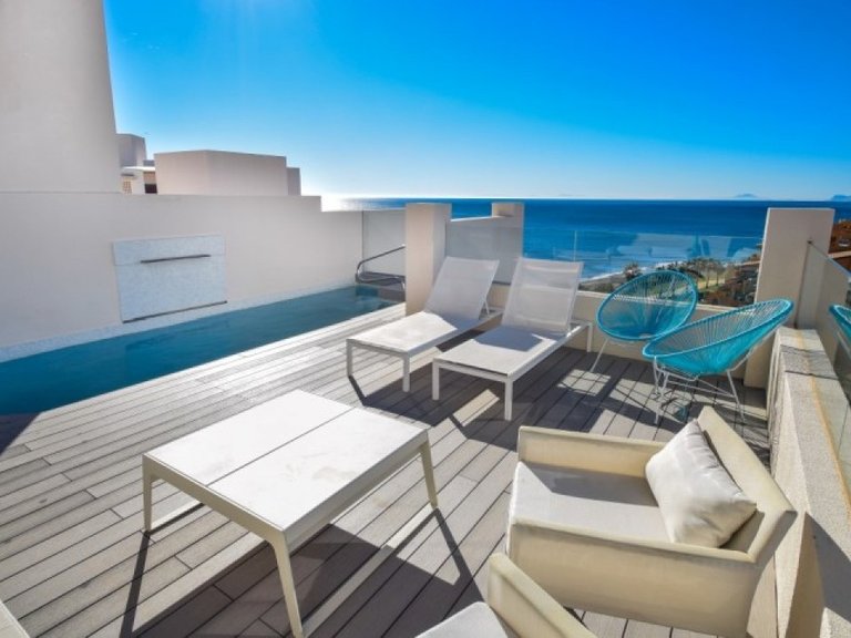 Penthouse for Sale in Estepona, Malaga 2