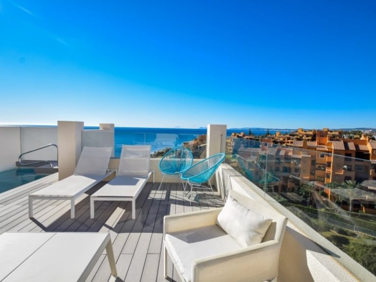 Penthouse for Sale in Estepona, Malaga 5