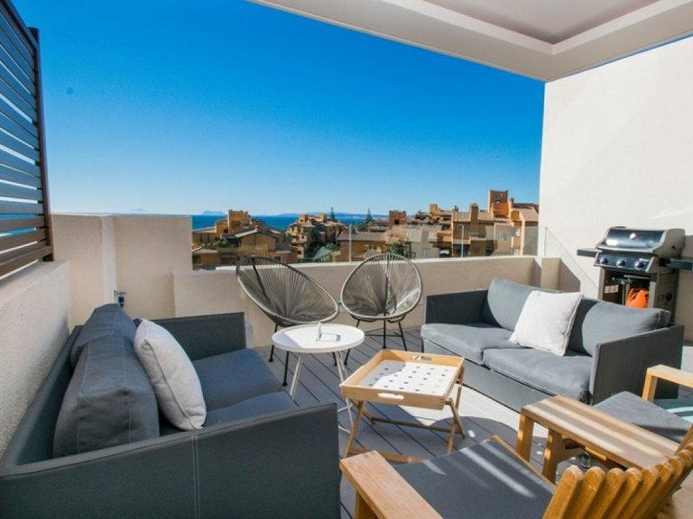 Penthouse for Sale in Estepona, Malaga 4