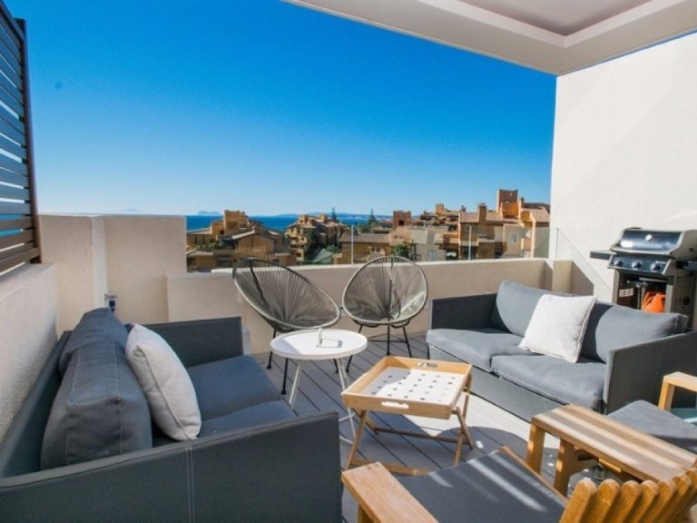 Penthouse for Sale in Estepona, Malaga 18