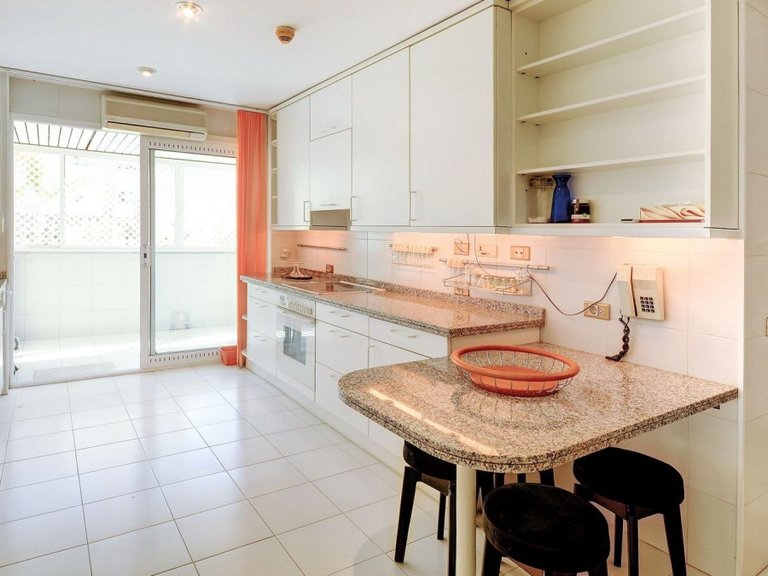 Apartment for Sale in Marbella, Malaga 19