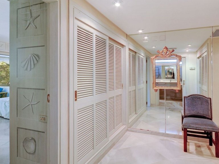 Apartment for Sale in Marbella, Malaga 18