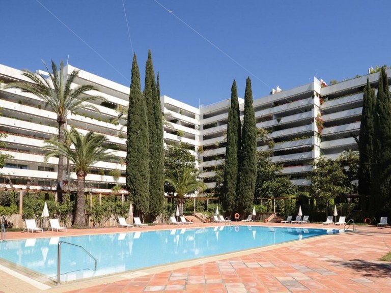 Apartment for Sale in Marbella, Malaga 1