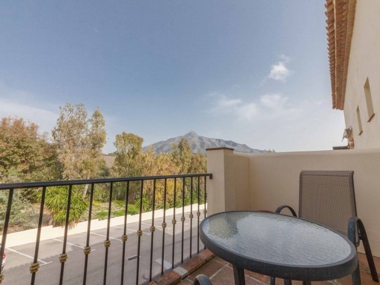Town House for Sale in Marbella, Malaga 12