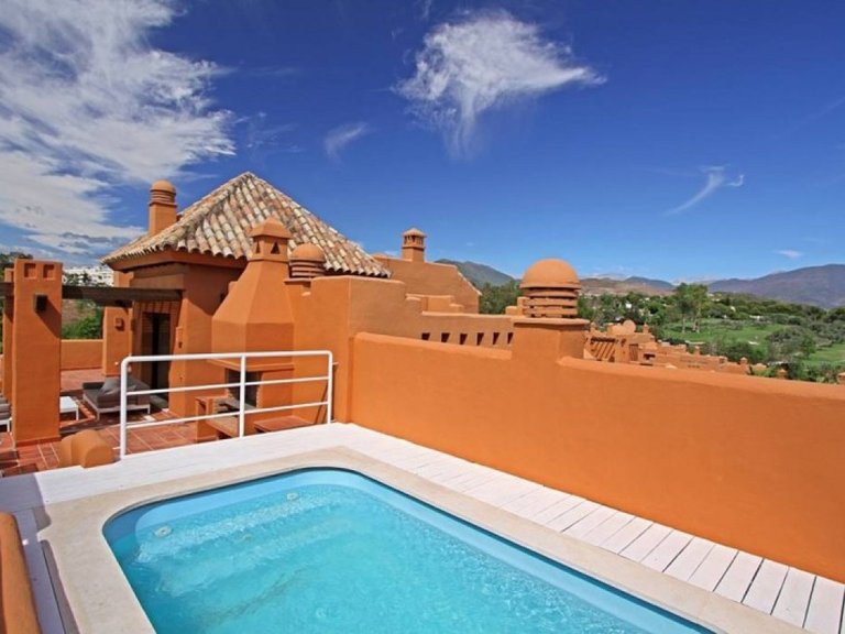 Town House for Sale in Marbella, Malaga 12