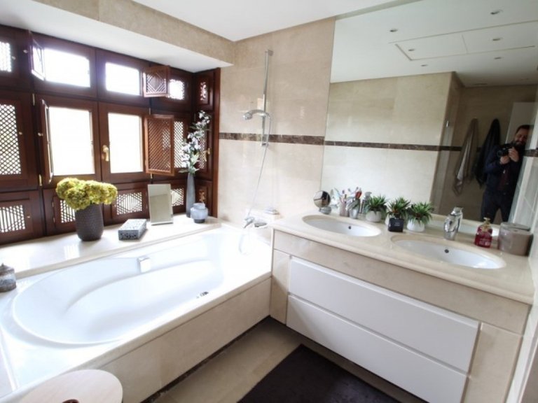 Town House for Sale in Marbella, Malaga 15