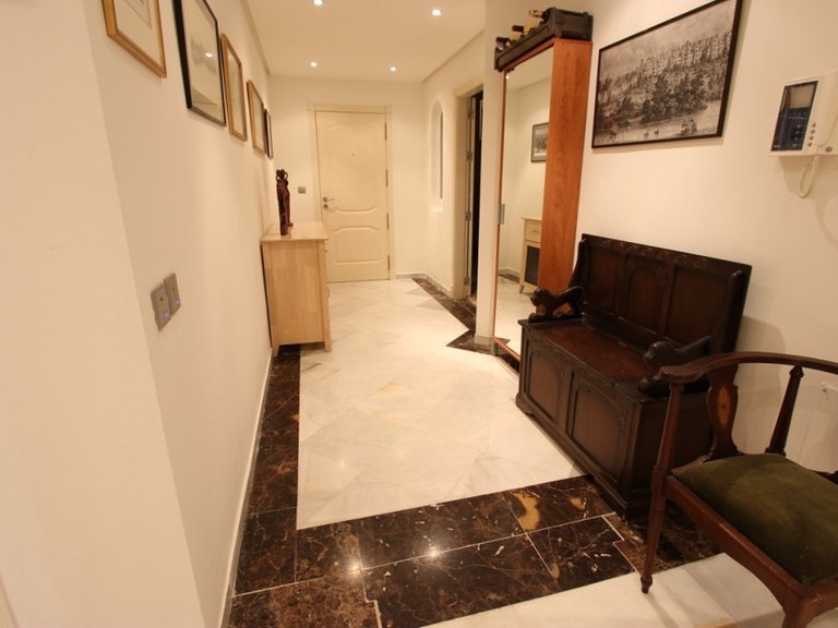 Apartment for Sale in Marbella, Malaga 27