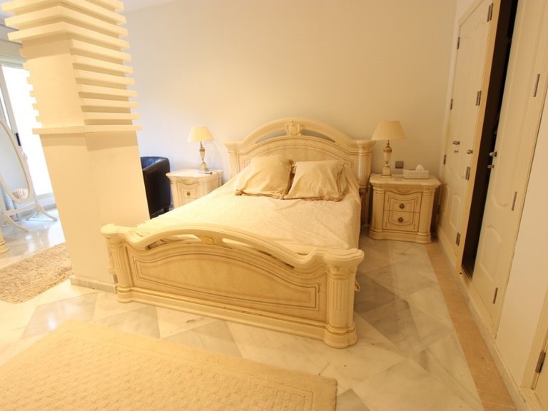 Apartment for Sale in Marbella, Malaga 5