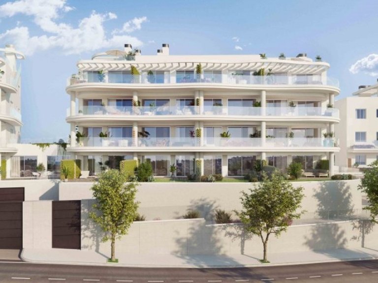 Apartment for Sale in Fuengirola, Malaga 2