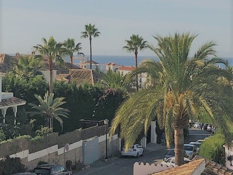 Apartment for Sale in Marbella, Malaga 12