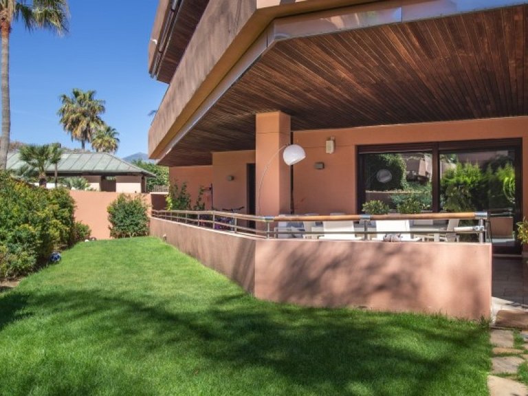 Apartment for Sale in Marbella, Malaga 11