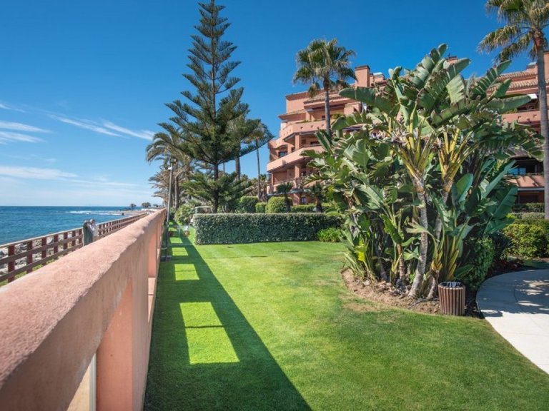Apartment for Sale in Marbella, Malaga 15