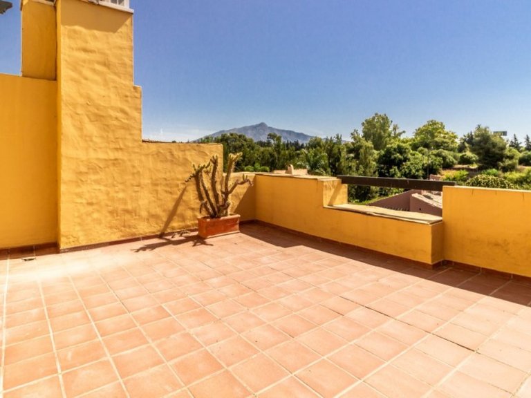 Town House for Sale in San Pedro De Alcantara, Malaga 19