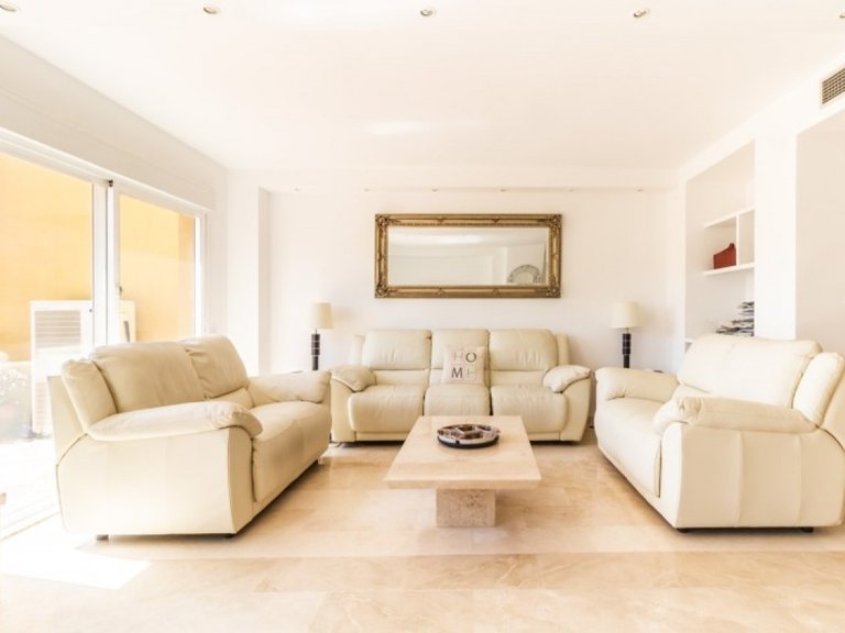 Town House for Sale in San Pedro De Alcantara, Malaga 2