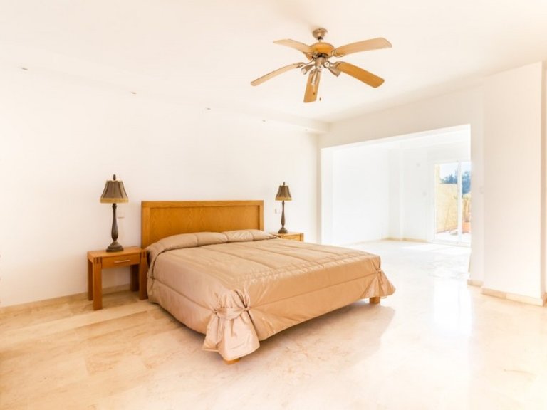 Town House for Sale in San Pedro De Alcantara, Malaga 6