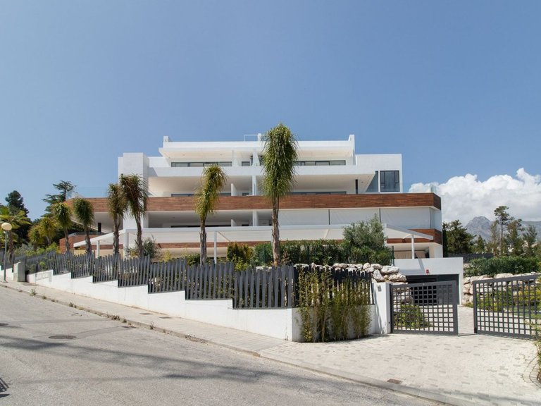 Apartment for Sale in Marbella, Malaga 1
