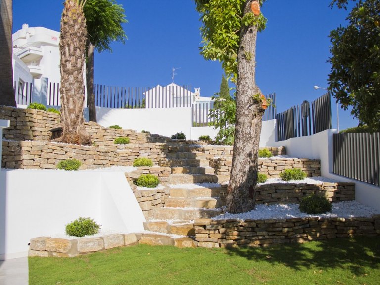 Villa for Sale in Estepona, Malaga 9