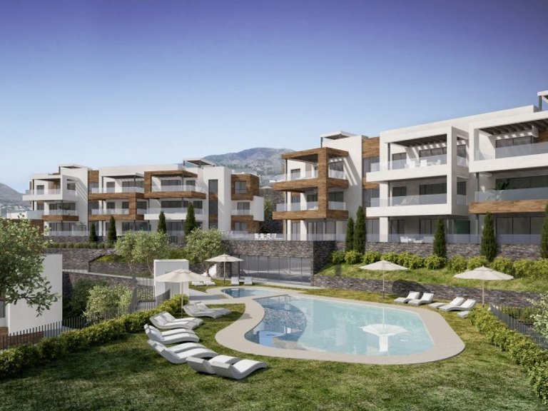 Apartment for Sale in Fuengirola, Malaga 1