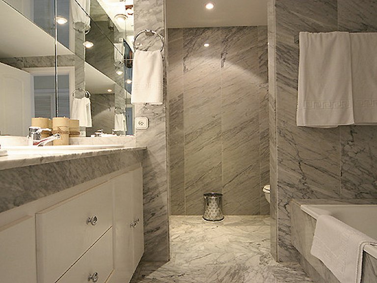 Apartment for Sale in Marbella, Malaga 12