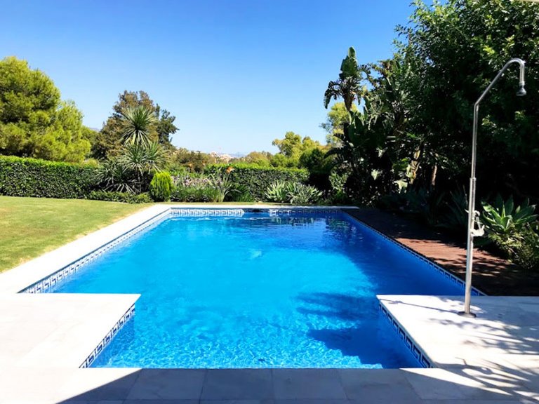 Villa for Sale in Marbella, Malaga 9