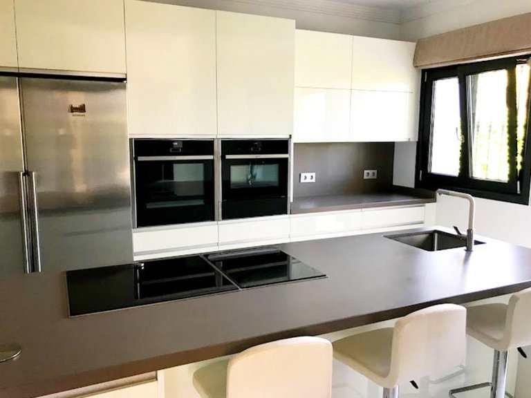 Villa for Sale in Marbella, Malaga 4