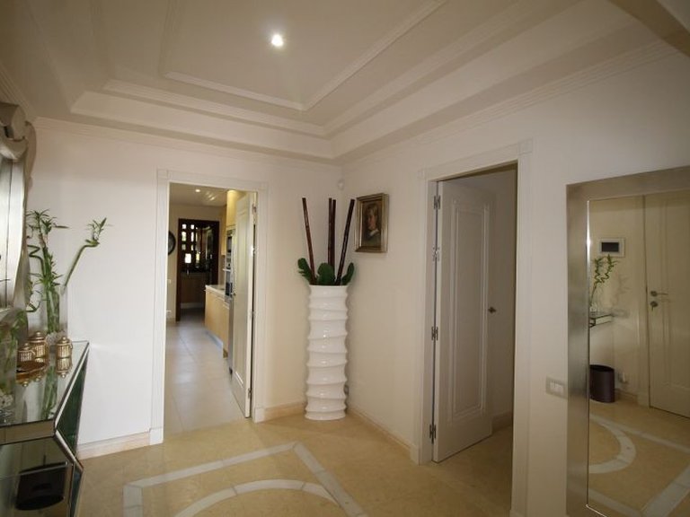 Apartment for Sale in Estepona, Malaga 15