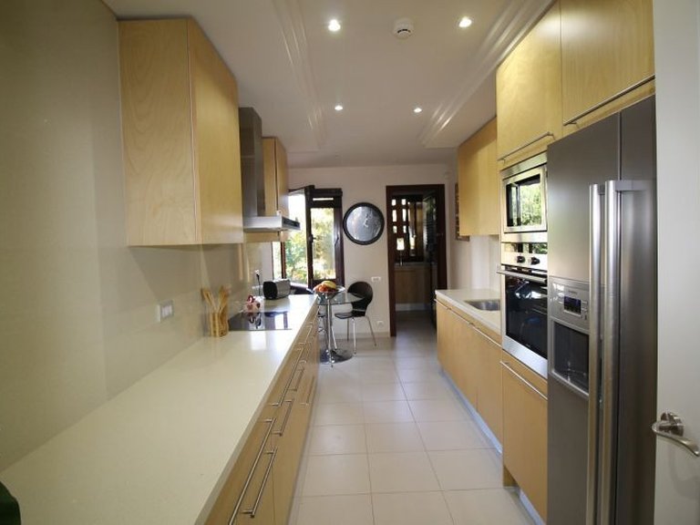 Apartment for Sale in Estepona, Malaga 6