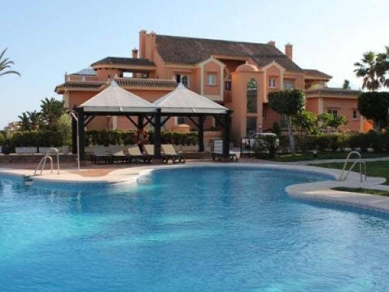 Town House for Sale in Marbella, Malaga 13