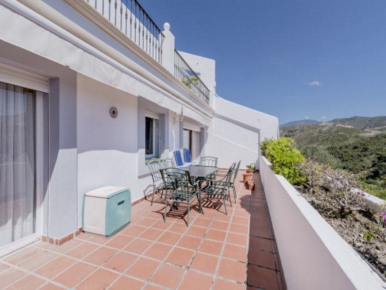 Apartment for Sale in Benahavis, Malaga 4