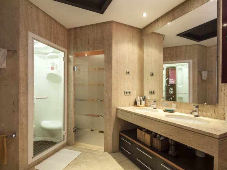 Apartment for Sale in Marbella, Malaga 18