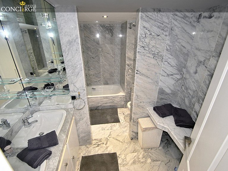 Apartment for Sale in Marbella, Malaga 9