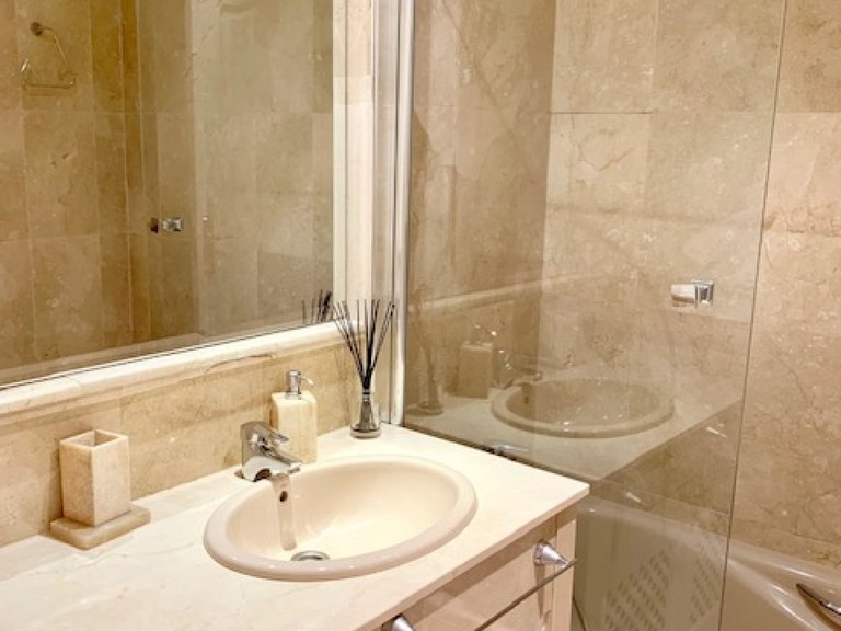 Apartment for Sale in Estepona, Malaga 10