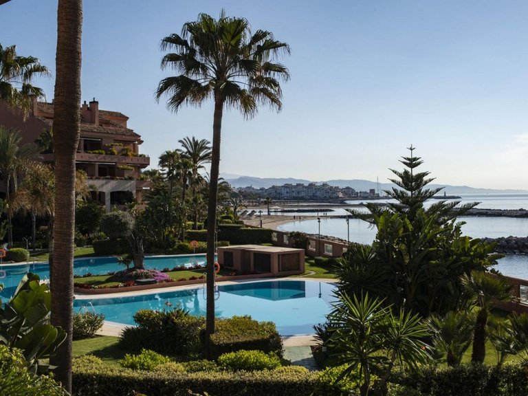 Apartment for Sale in Marbella, Malaga 10