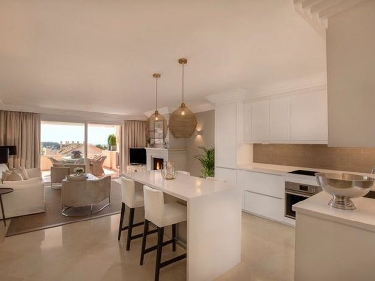 Apartment for Sale in Marbella, Malaga 12