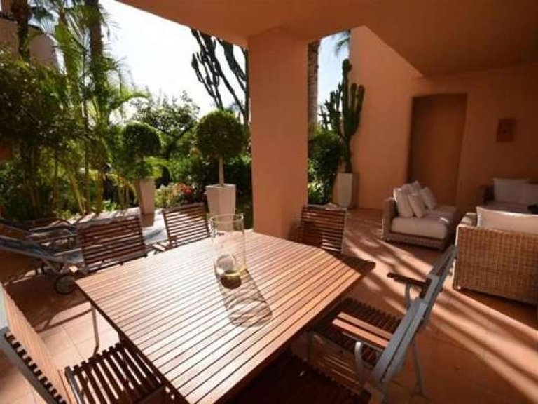 Apartment for Sale in Marbella, Malaga 18
