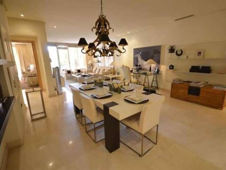 Apartment for Sale in Marbella, Malaga 2