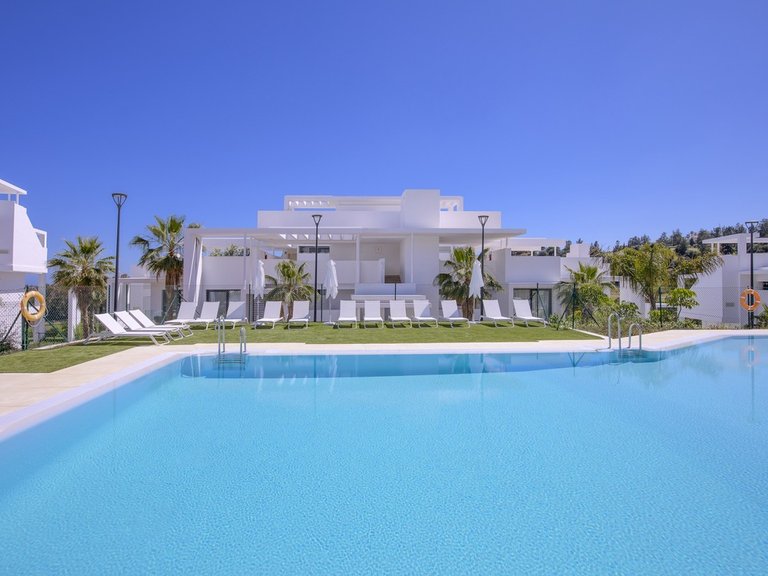 Apartment for Sale in Benahavis, Malaga 2